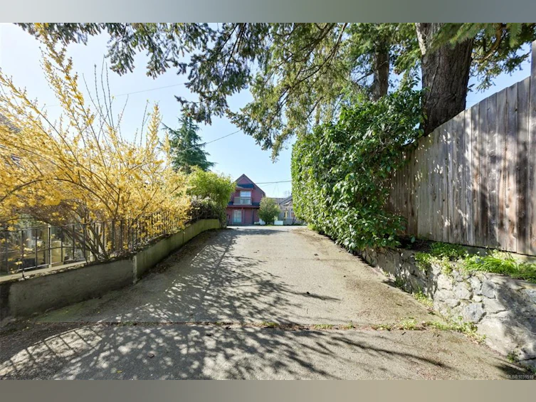1294 Denman Street, Victoria, BC, V8T 1L8 - 57
