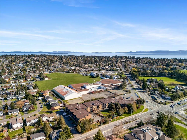 319-1870 Mckenzie Avenue, Saanich, BC, V8N 4X3 - 15