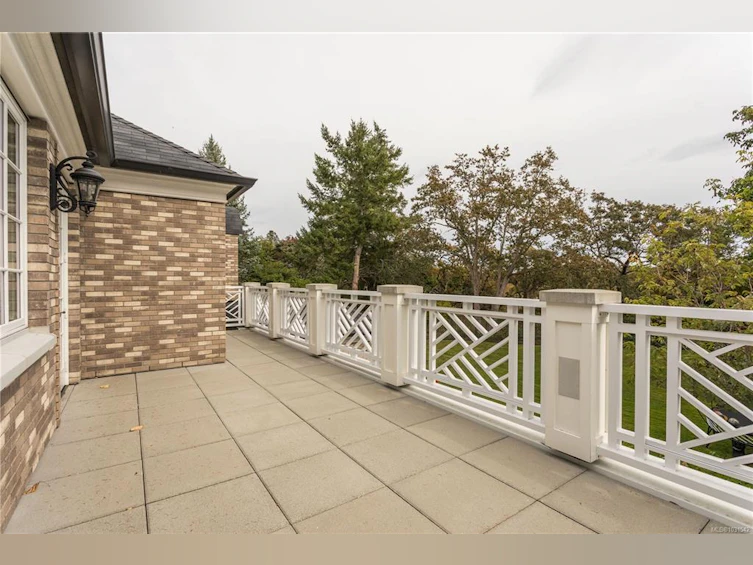 3085 Southdowne Road, Oak Bay, BC, V8R 6H3 - 44