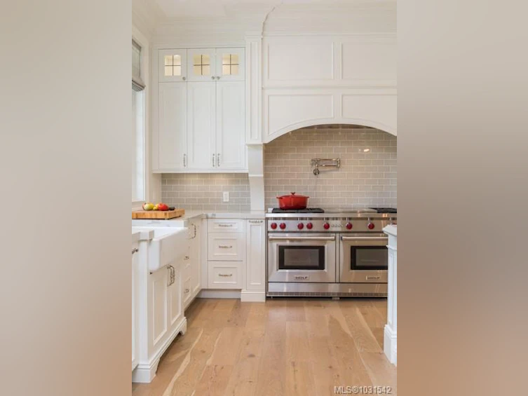 3085 Southdowne Road, Oak Bay, BC, V8R 6H3 - 24