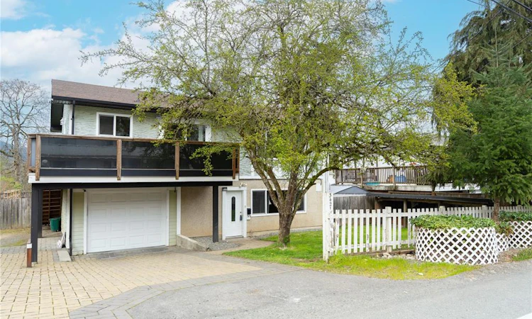 3421 Auchinachie Road