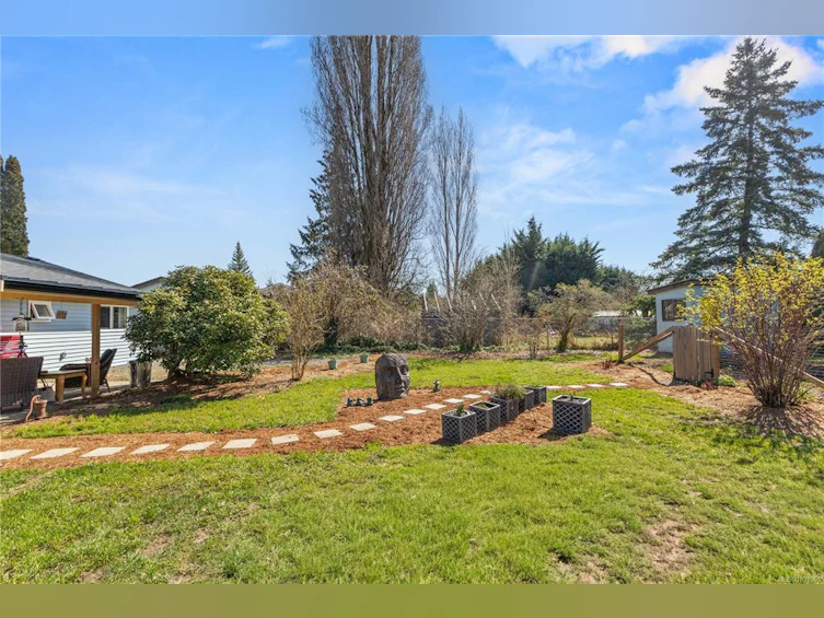 2391 Tull Avenue, Courtenay, BC, V9N 7S1 - 33