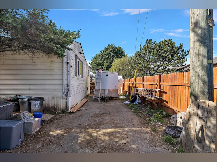 21-1581 Middle Road, View Royal, BC, V9A 0E4 - 24