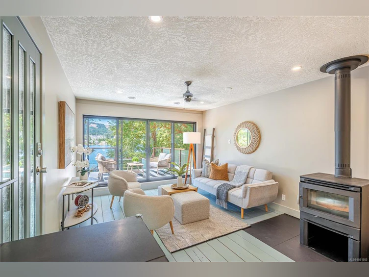 2880 Leigh Road, Langford, BC, V9B 4G3 - 5