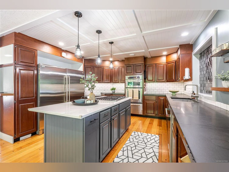 2880 Leigh Road, Langford, BC, V9B 4G3 - 17