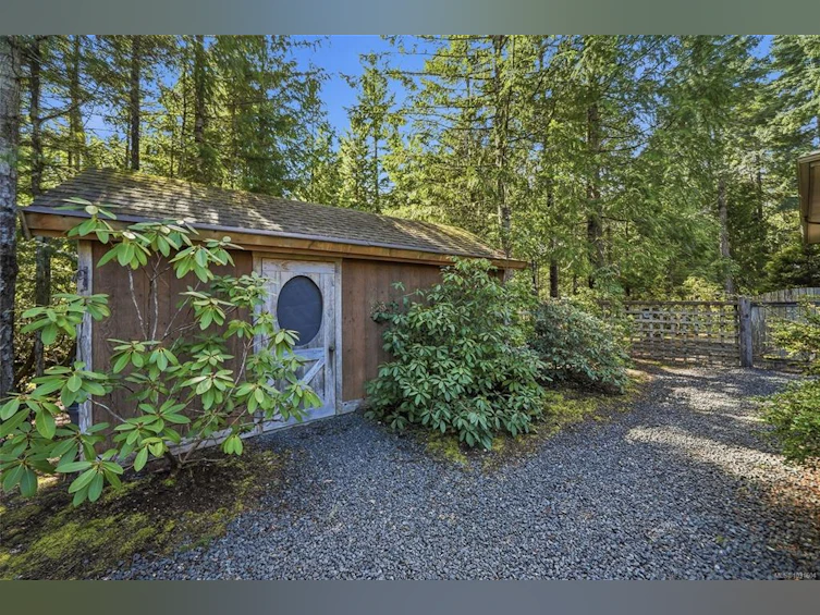 1195 Spider Lake Road, Qualicum Beach, BC, V9K 2L7 - 36