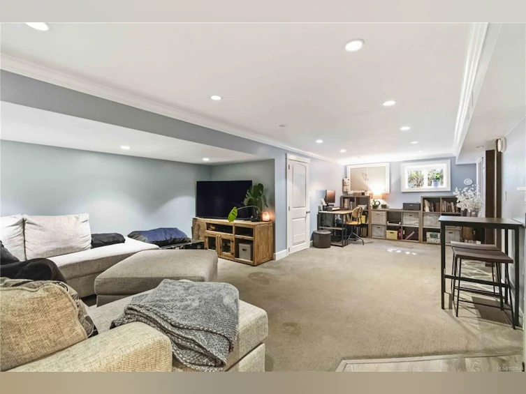 3738 Tillicum Road, Saanich, BC, V8Z 4H8 - 27