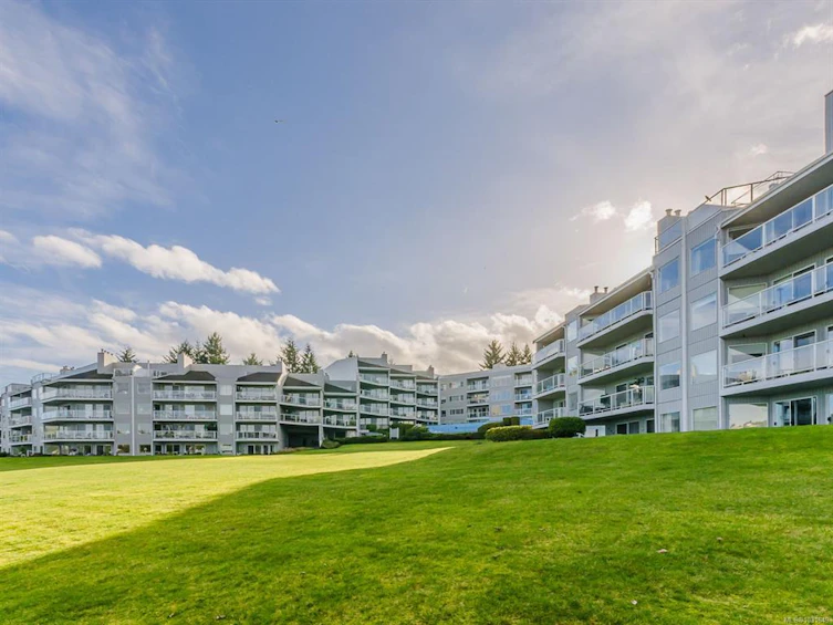 205-2560 Departure Bay Road, Nanaimo, BC, V9S 5P1 - 28