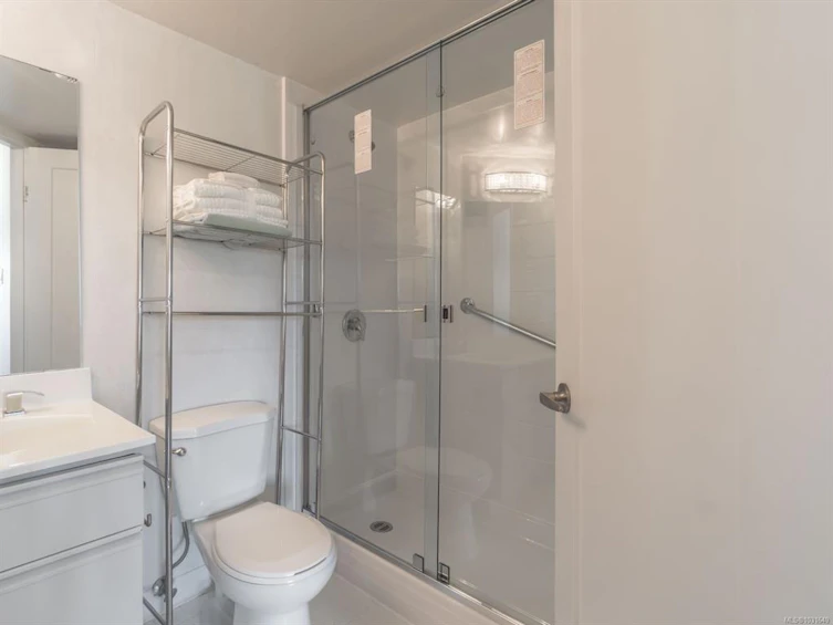 205-2560 Departure Bay Road, Nanaimo, BC, V9S 5P1 - 24