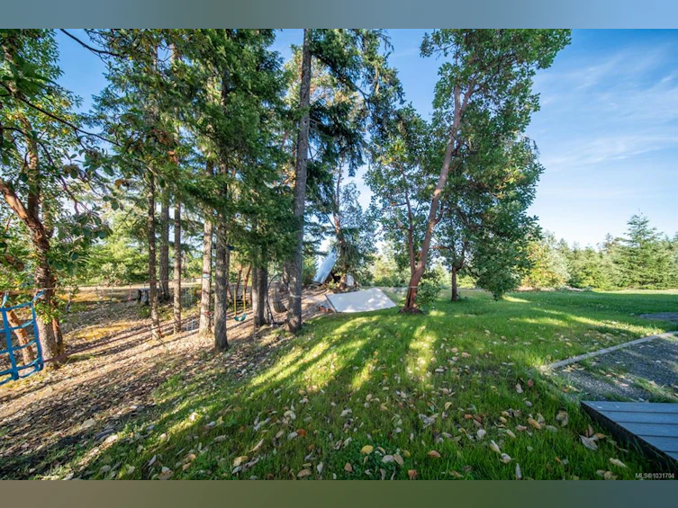 5876 Stoltze Road, Lake Cowichan, BC, V9L 6H7 - 67