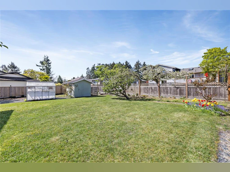 465 Heather Place, Parksville, BC, V9P 1A2 - 21