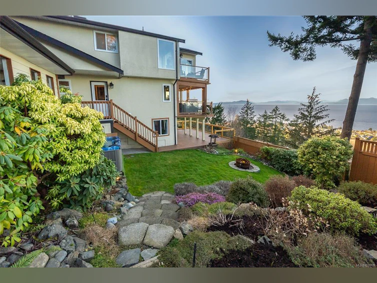 5060 Lost Lake Road, Nanaimo, BC, V9T 5E4 - 69