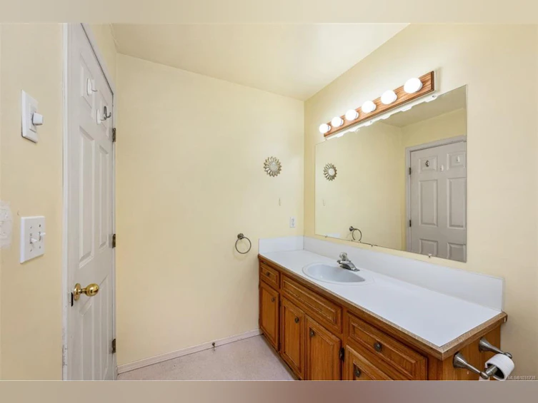 3517 Doncaster Drive, Saanich, BC, V8P 3W2 - 30