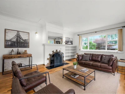 3517 Doncaster Drive - 3