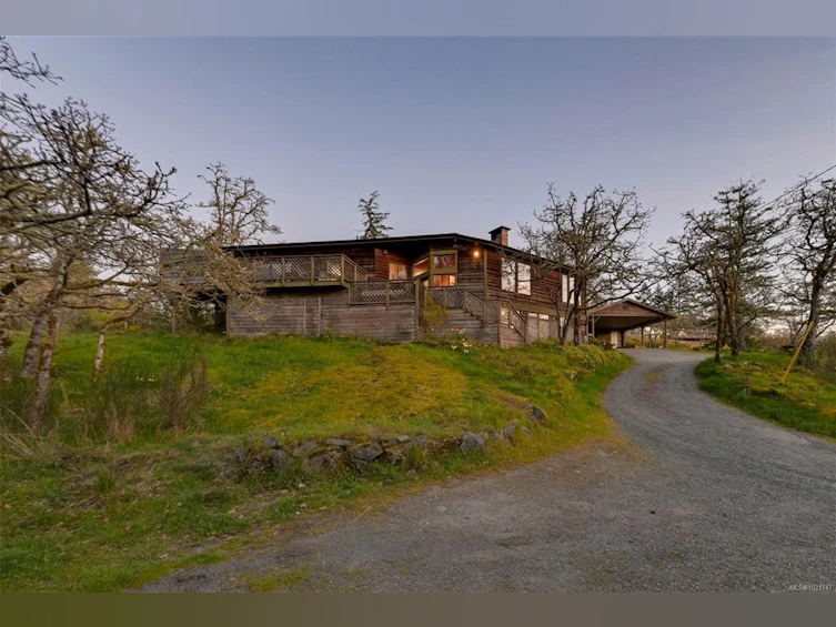 6587 West Saanich Road, Central Saanich, BC, V8M 1W8 - 51