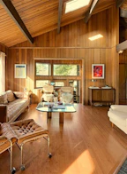 6587 West Saanich Road