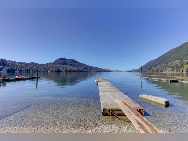 7774 Sunset Drive, Lake Cowichan, BC, V0R 2G0 - 4
