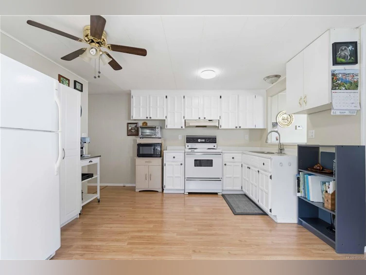 48-2847 Sooke Lake Road, Langford, BC, V9B 4P8 - 11
