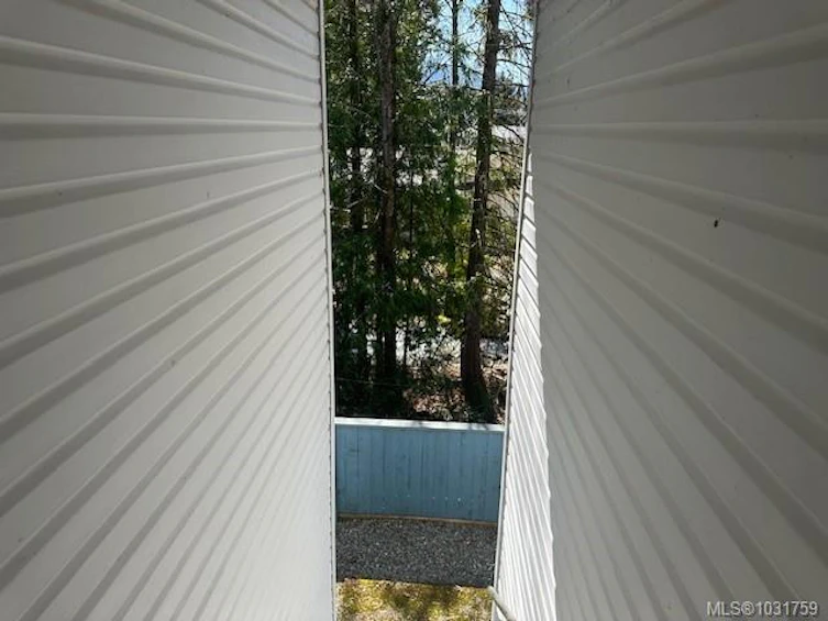 61-211 Madill Road, Lake Cowichan, BC, V0R 2G0 - 3