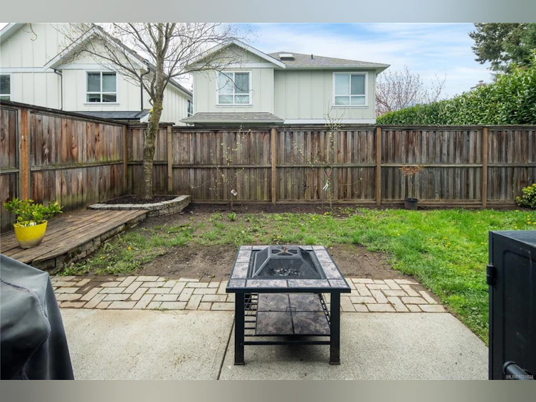 6886 Saanich Cross Road, Central Saanich, BC, V8Z 5X6 - 20