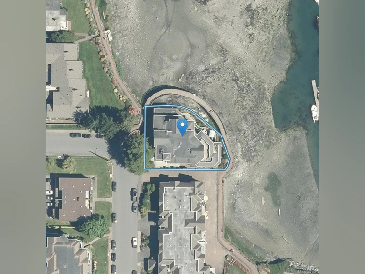 5-9885 Second Street, Sidney, BC, V8L 3C7 - 37