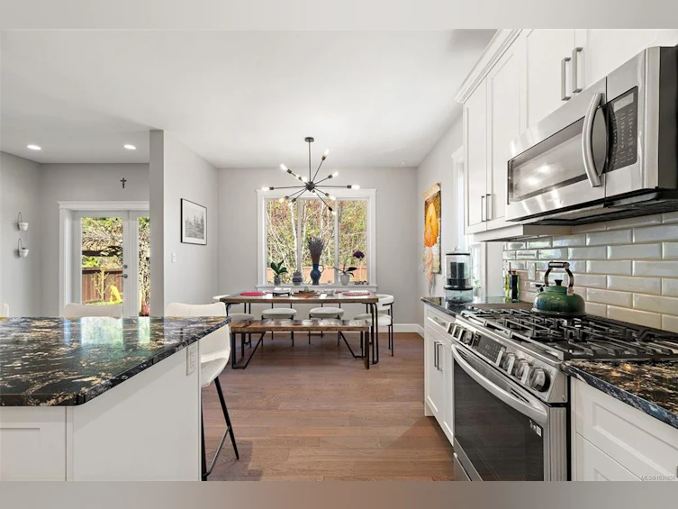 1385 Hutchinson Road, Cobble Hill, BC, V0R 1L2 - 9