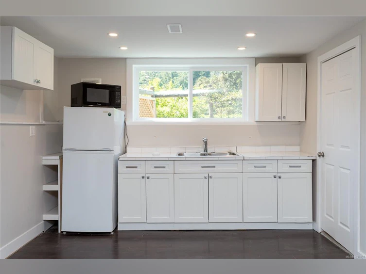 3590 Garland Avenue, Cobble Hill, BC, V0R 1L0 - 30