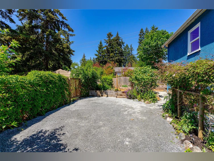 3590 Garland Avenue, Cobble Hill, BC, V0R 1L0 - 40