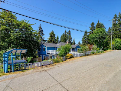 3590 Garland Avenue - 5
