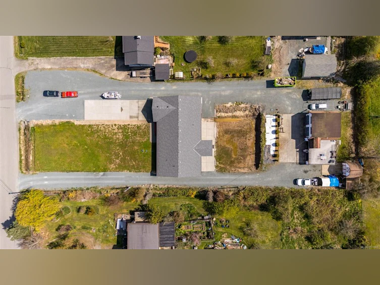 1480 Tatlo Road, Crofton, BC, V0R 1R0 - 39