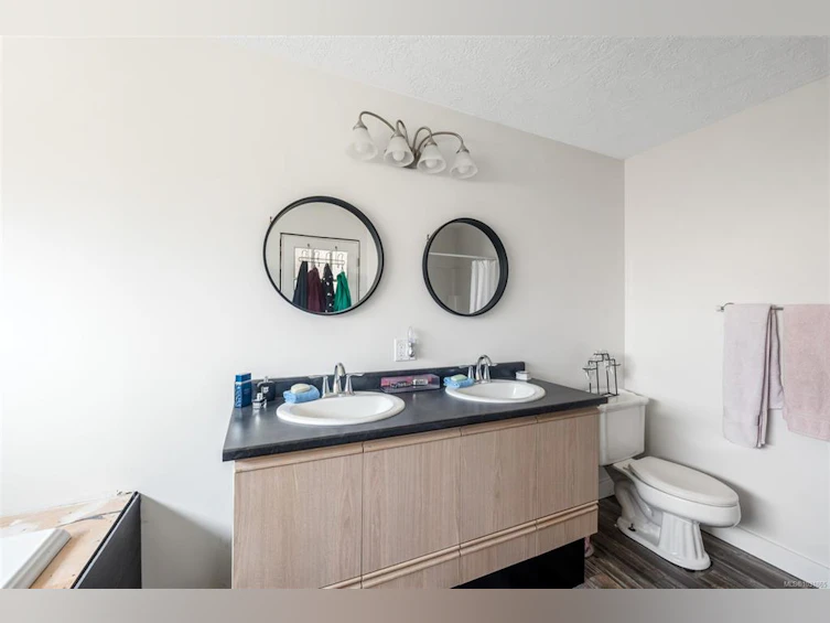 1480 Tatlo Road, Crofton, BC, V0R 1R0 - 15