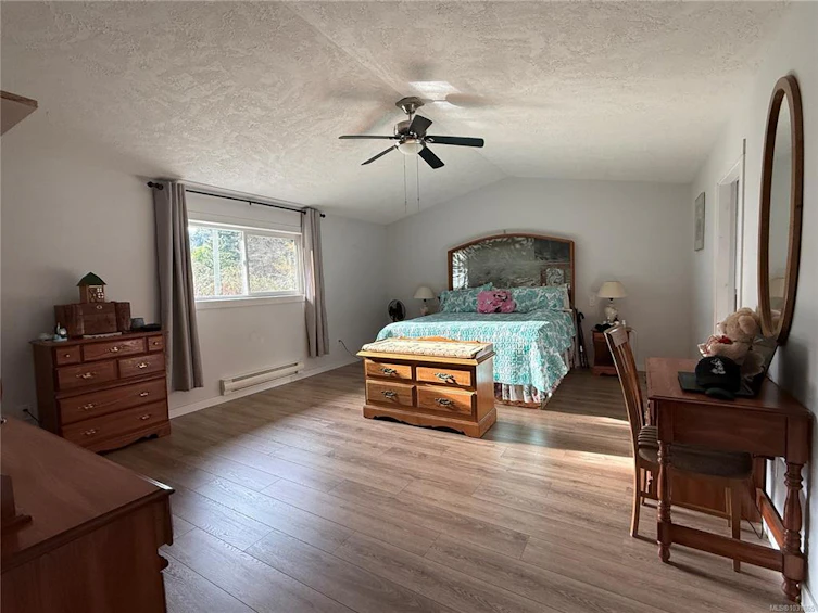 1480 Tatlo Road, Crofton, BC, V0R 1R0 - 12