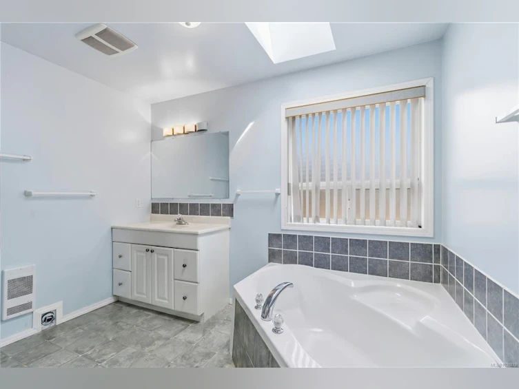 863 Parklands Drive, Esquimalt, BC, V9A 4L6 - 18