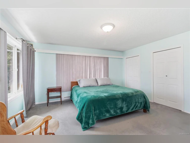863 Parklands Drive, Esquimalt, BC, V9A 4L6 - 13