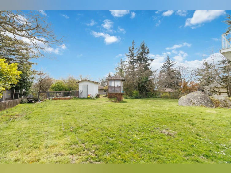863 Parklands Drive, Esquimalt, BC, V9A 4L6 - 28