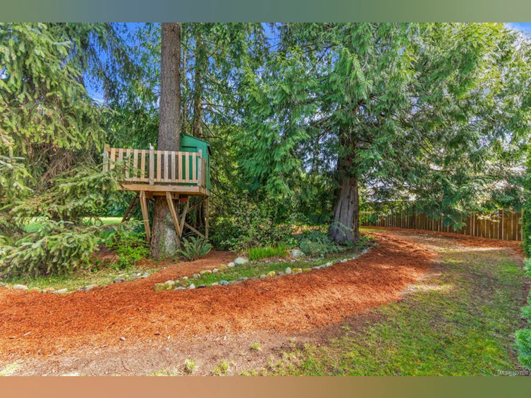 2483 Walbran Place, Courtenay, BC, V9N 9W9 - 55