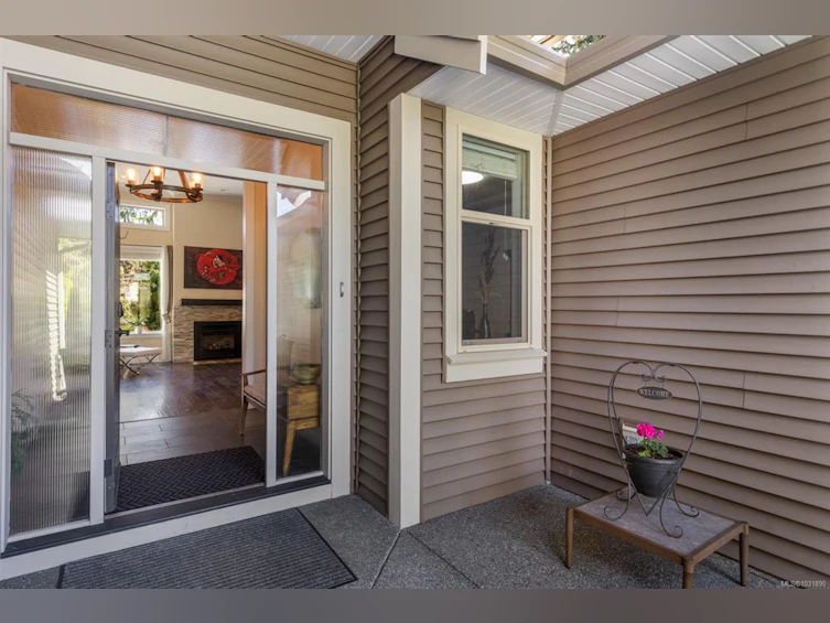 2483 Walbran Place, Courtenay, BC, V9N 9W9 - 6