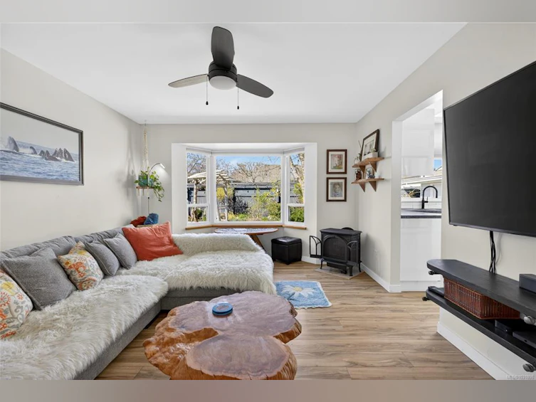 2720 Fairmile Road, Campbell River, BC, V9W 7L6 - 11