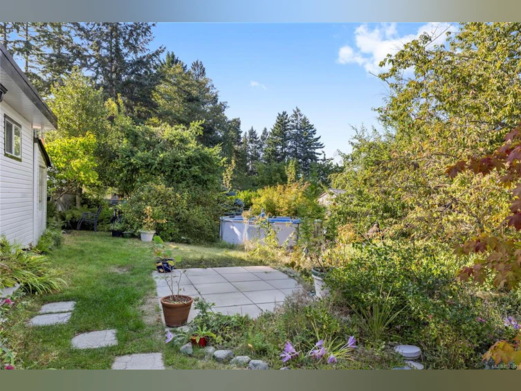 6534 Southampton Road, Nanaimo, BC, V9V 1A5 - 13