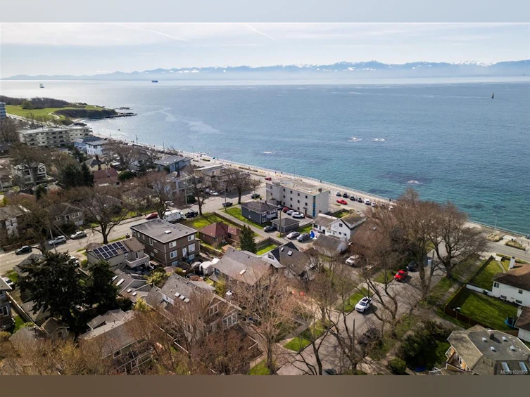 23 Pilot Street, Victoria, BC, V8V 2A5 - 31
