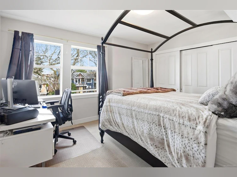 23 Pilot Street, Victoria, BC, V8V 2A5 - 18
