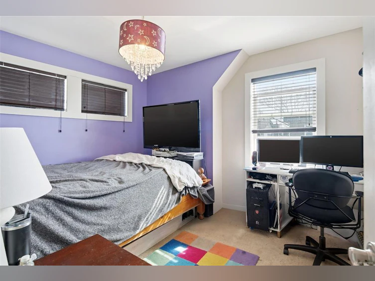 23 Pilot Street, Victoria, BC, V8V 2A5 - 21