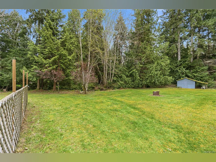 4758 Blue Heron Drive, Bowser/Deep Bay, BC, V0R 1G0 - 30