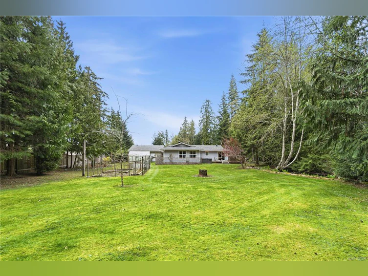 4758 Blue Heron Drive, Bowser/Deep Bay, BC, V0R 1G0 - 35