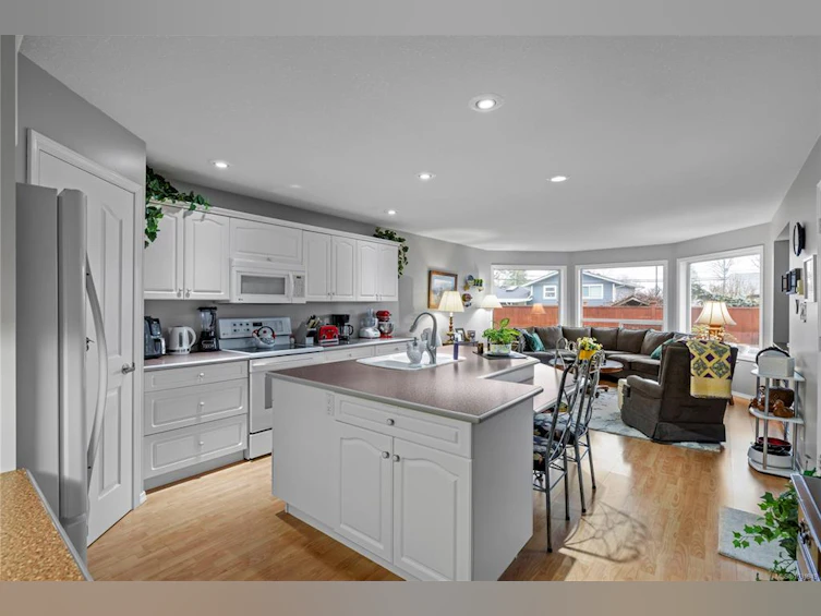 388 Mckillop Drive, Parksville, BC, V9P 1L5 - 3