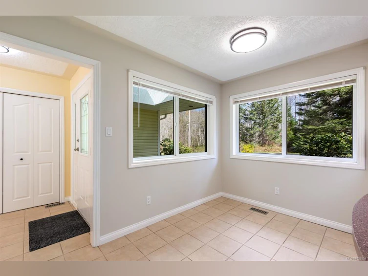 3815 Roy Creek Road, Courtenay, BC, V0R 2V0 - 10