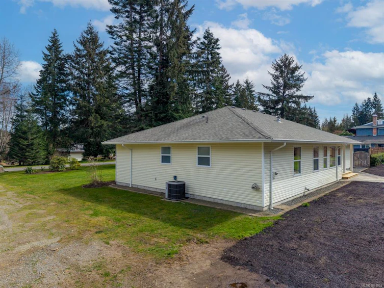 3815 Roy Creek Road, Courtenay, BC, V0R 2V0 - 33