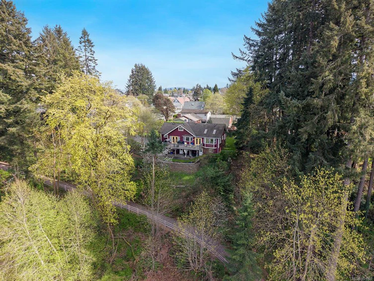325 Harmston Avenue, Courtenay, BC, V9N 2X1 - 65