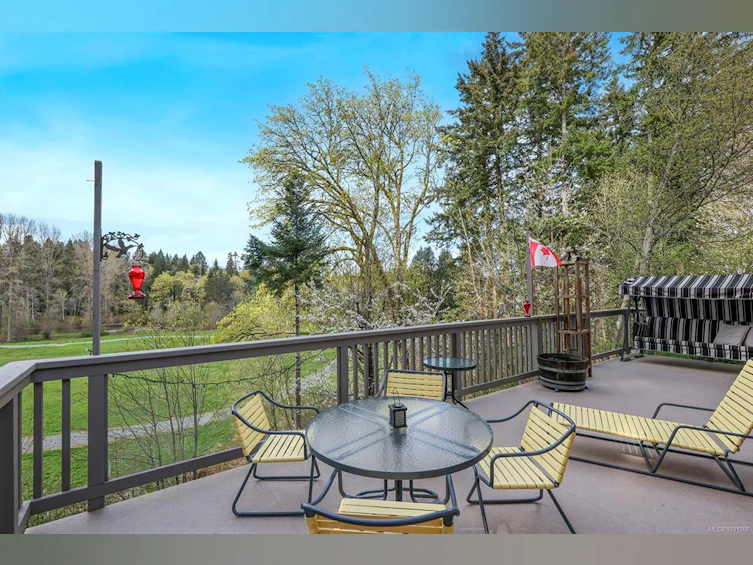 325 Harmston Avenue, Courtenay, BC, V9N 2X1 - 19