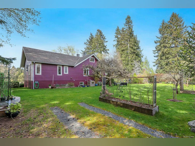 325 Harmston Avenue, Courtenay, BC, V9N 2X1 - 56